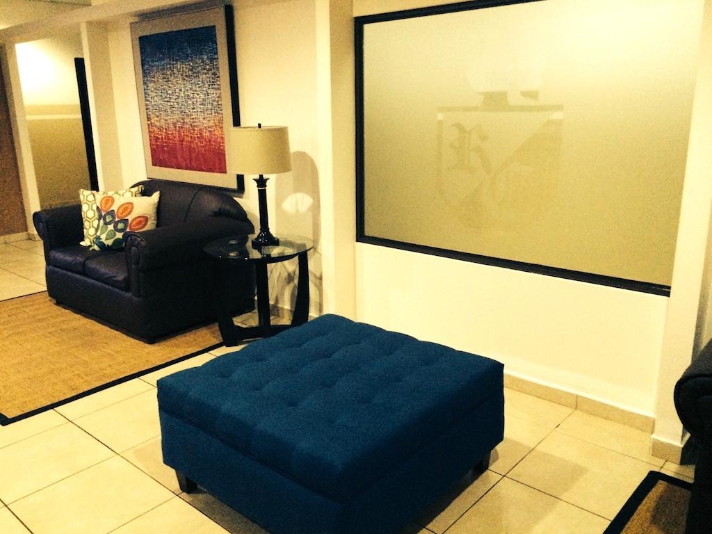 Hotel Residencial Cervantes David Bagian luar foto